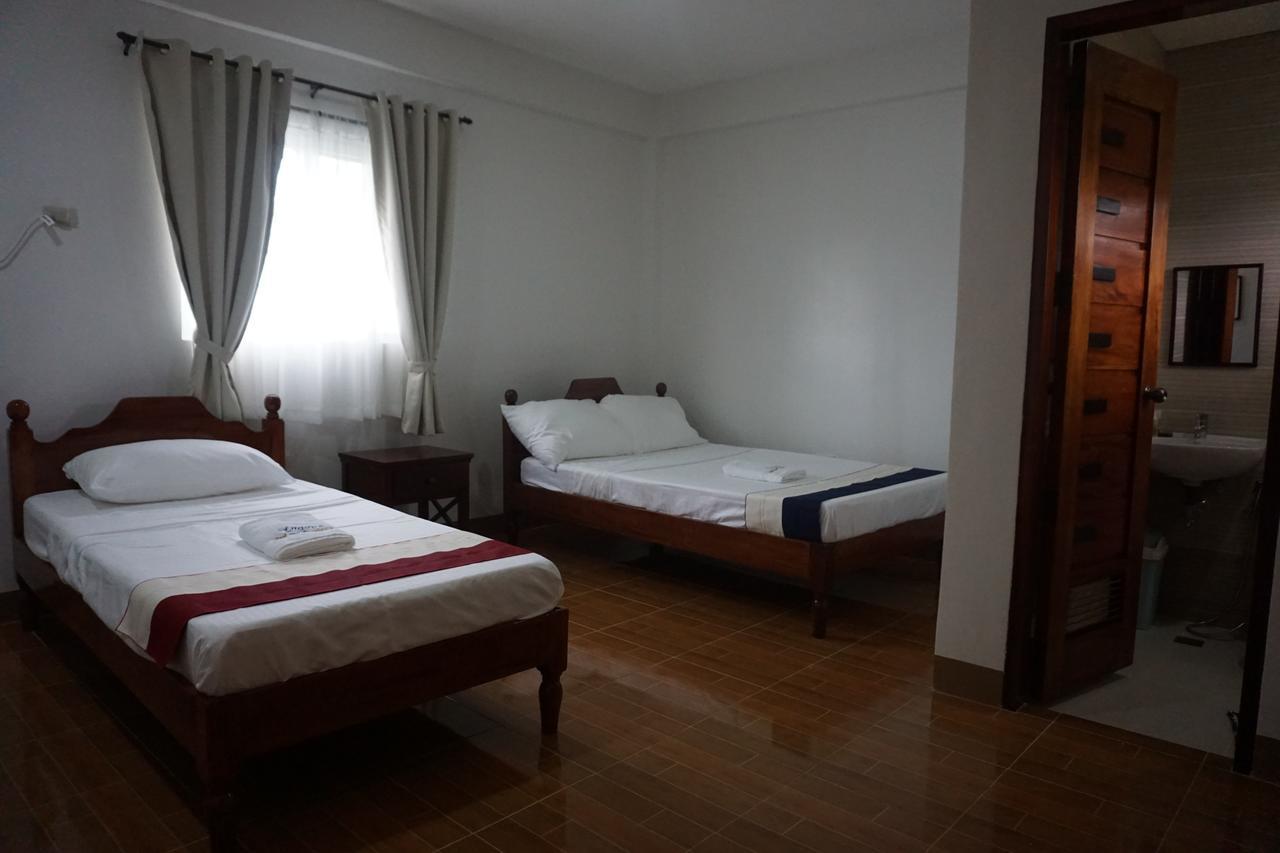 Lugano Bed And Breakfast Santa Ana  Exteriör bild